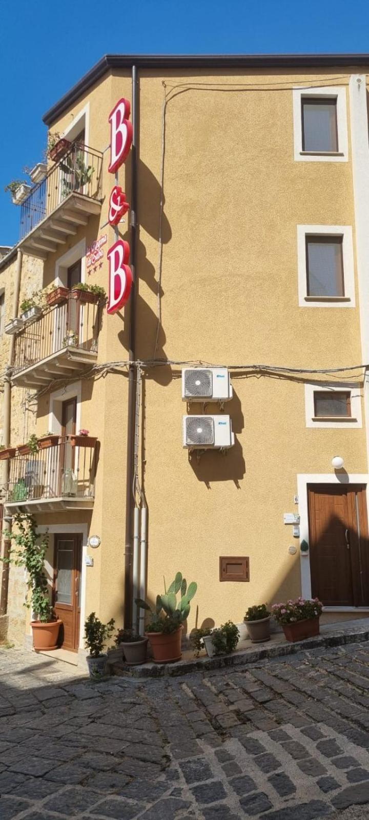 La Regina Di Saba Bed & Breakfast Piazza Armerina Exterior foto